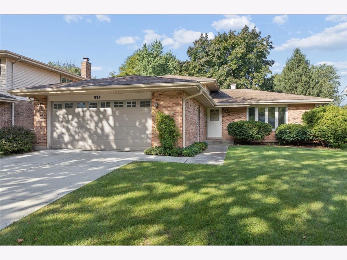  Sold Westmont Illinois, 1006 Longford
