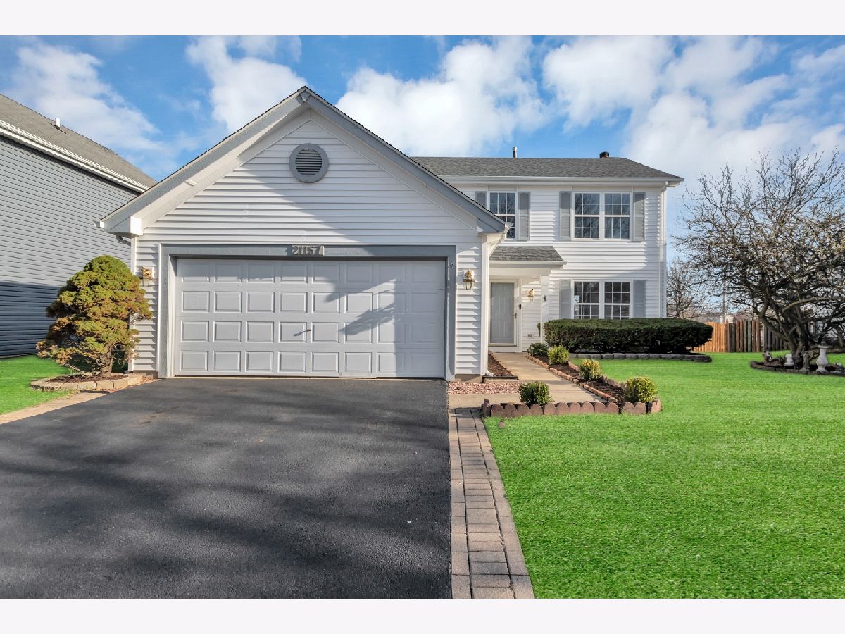 Homes & Townhomes For Sale Lakewood Falls Plainfield Illinois, 21157 Covington Drive