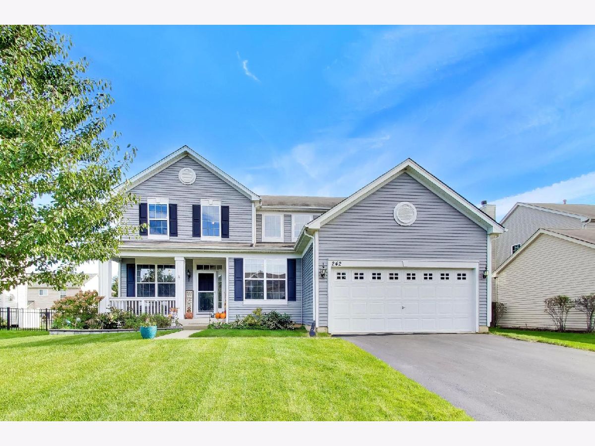  For Sale Volo Illinois, 242 Bedford Lane
