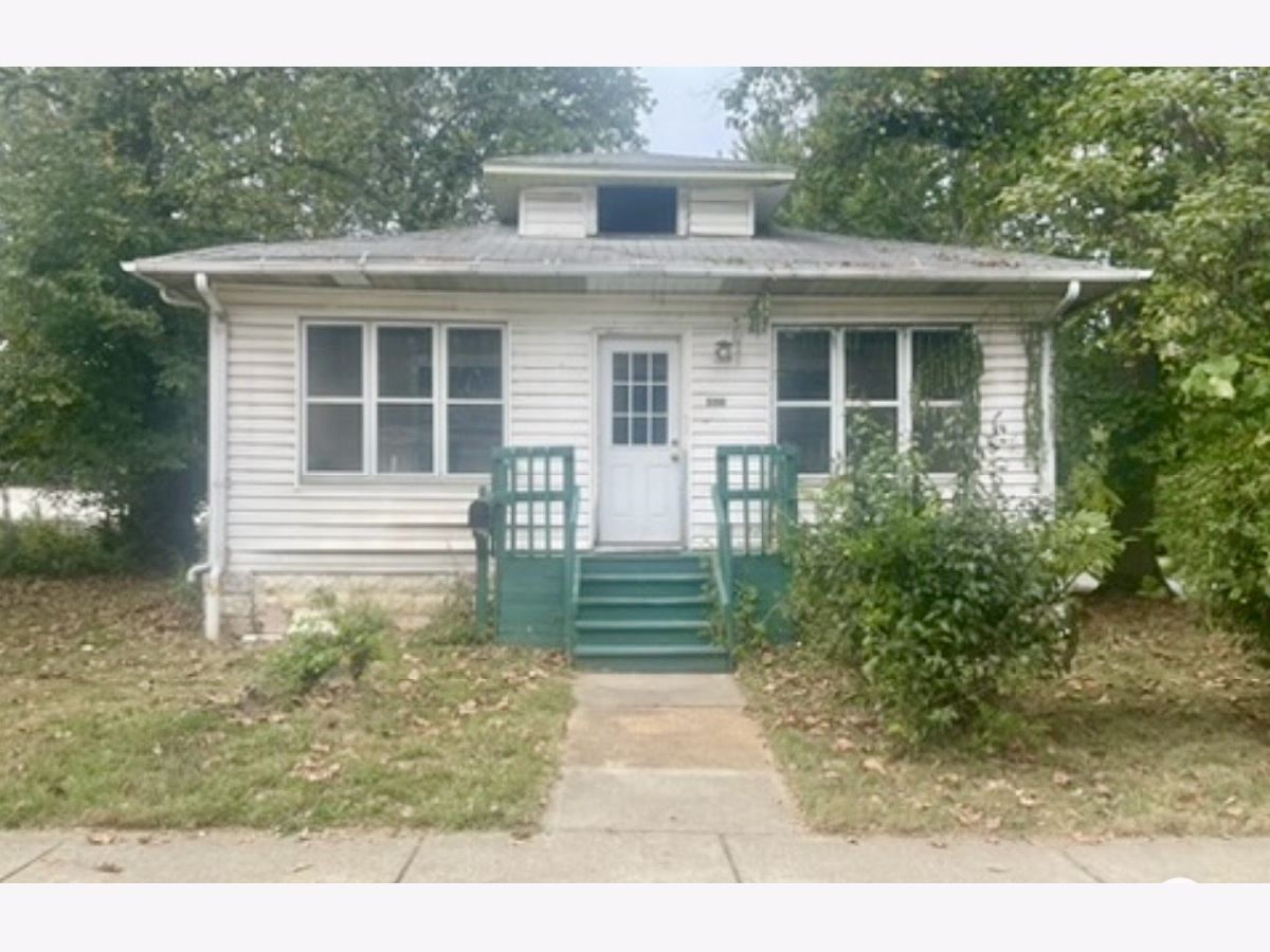  For Sale Carbondale Illinois, 500 Forest Avenue