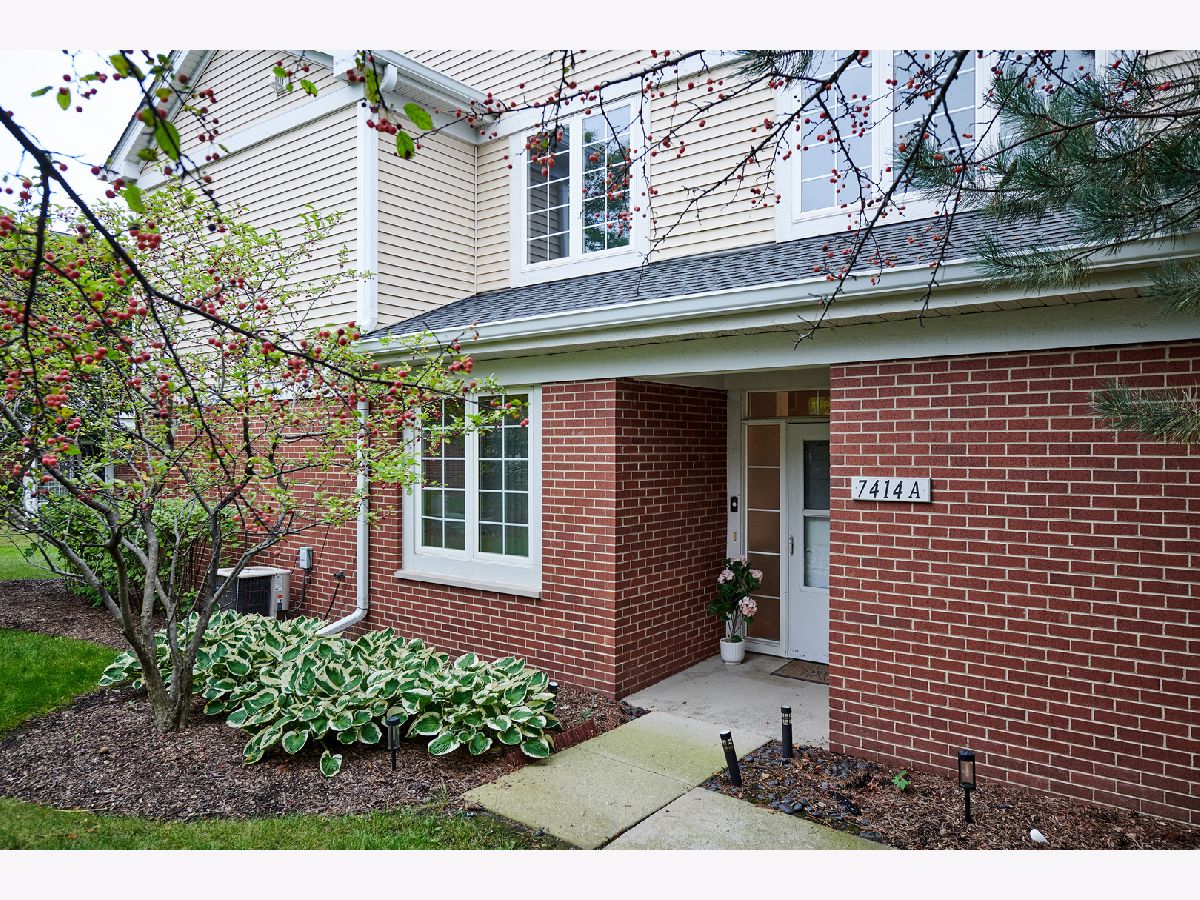  For Rent Skokie Illinois, 7414 Lincoln