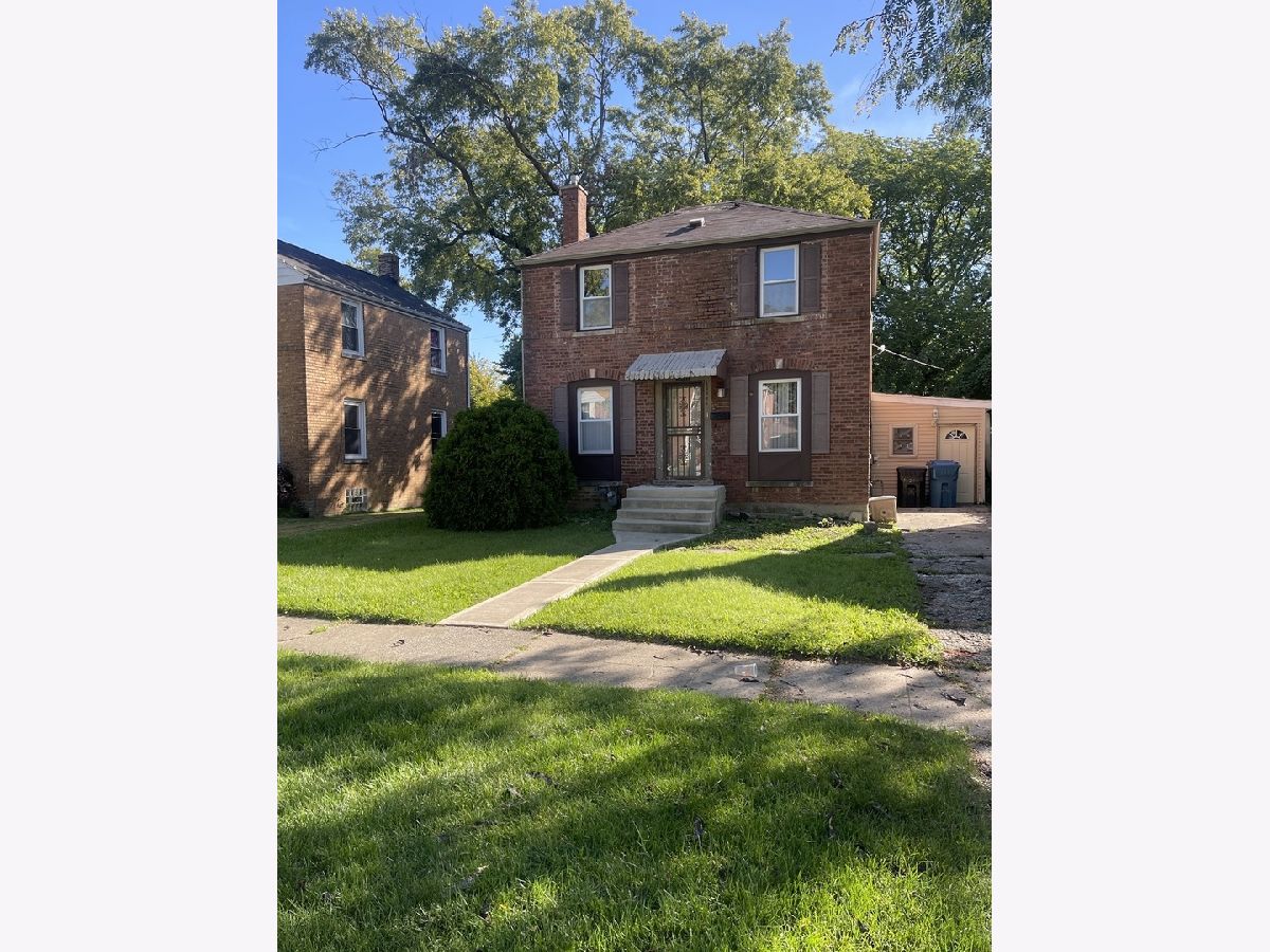  For Sale Harvey Illinois, 16041 Emerald Avenue