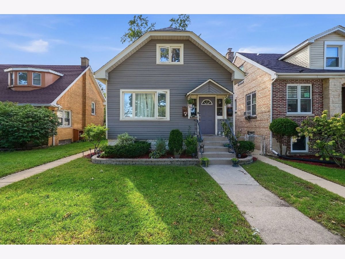  For Sale Stickney Illinois, 4220 Home Avenue