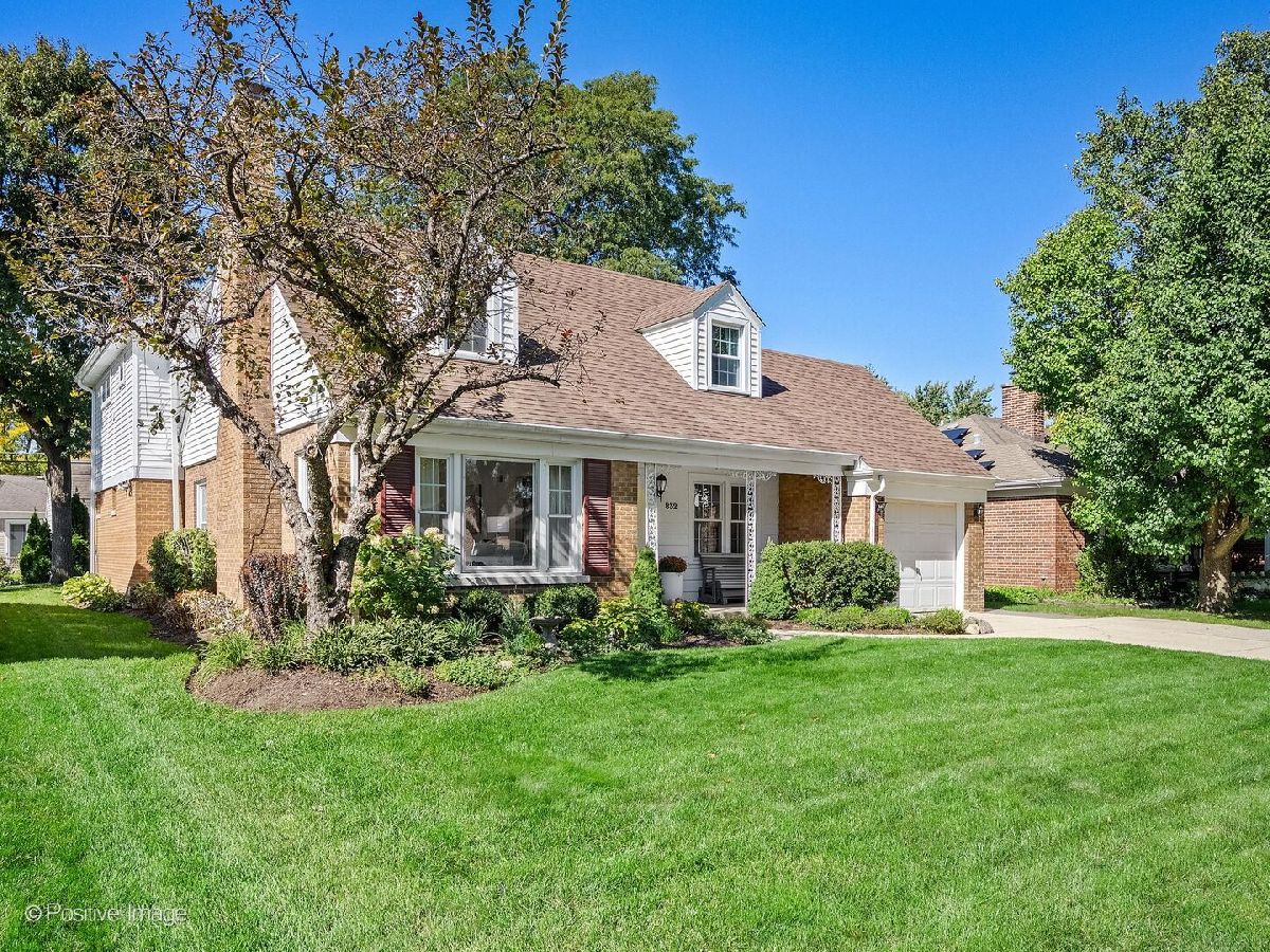  For Sale La Grange Park Illinois, 832 Sherwood Road