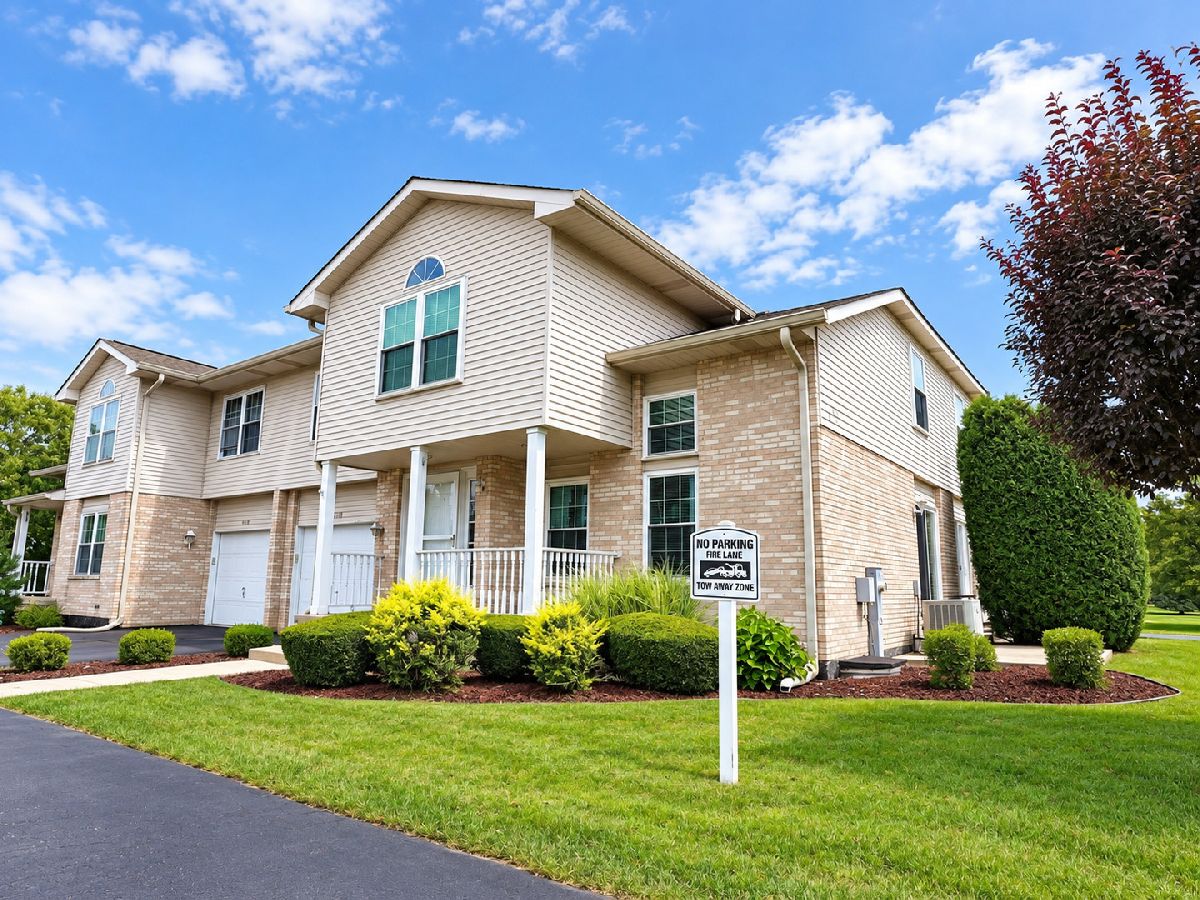  Rented Tinley Park Illinois, 8116 160th
