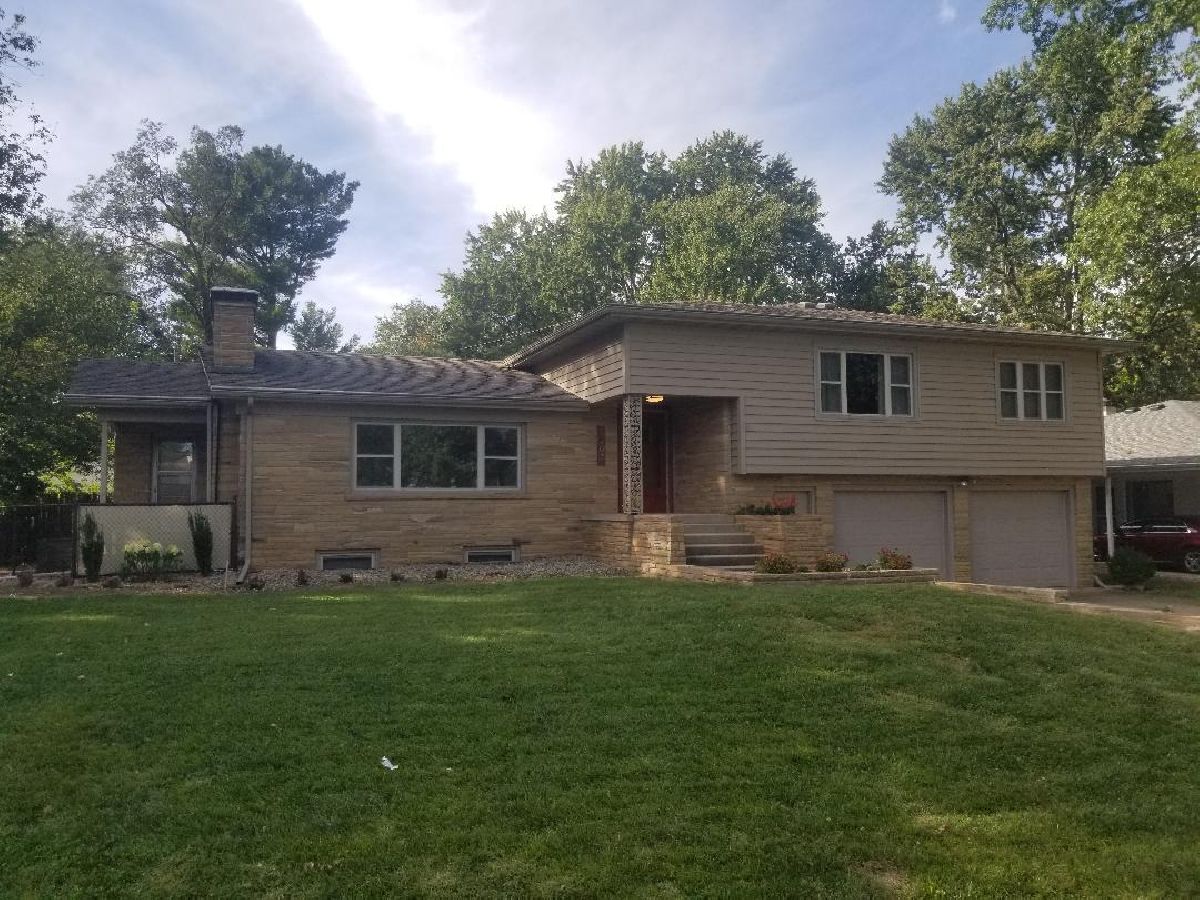  For Sale Champaign Illinois, 1707 Park Haven Drive