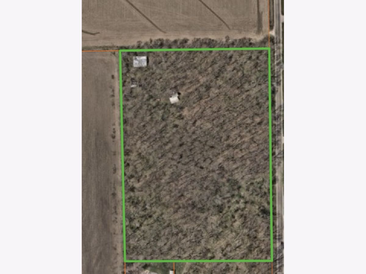  For Sale Kingston Illinois, 33687 5 Points Road