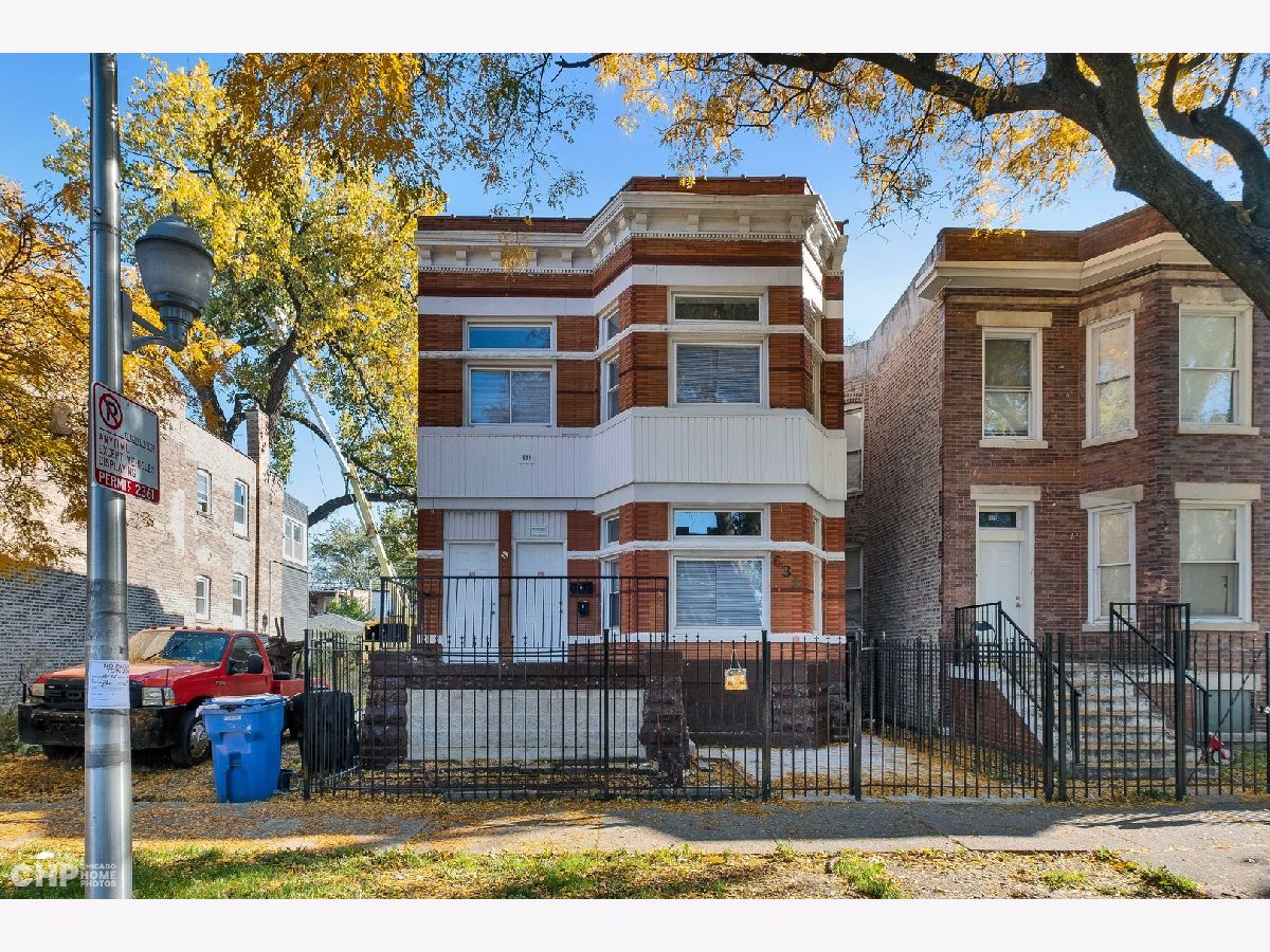  For Sale Chicago Illinois, 631 Monticello Avenue