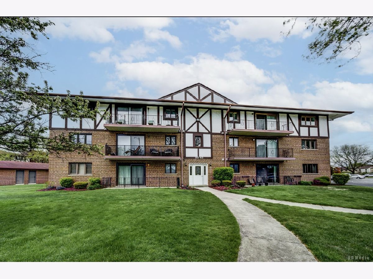  For Rent Palos Hills Illinois, 11045 Theresa