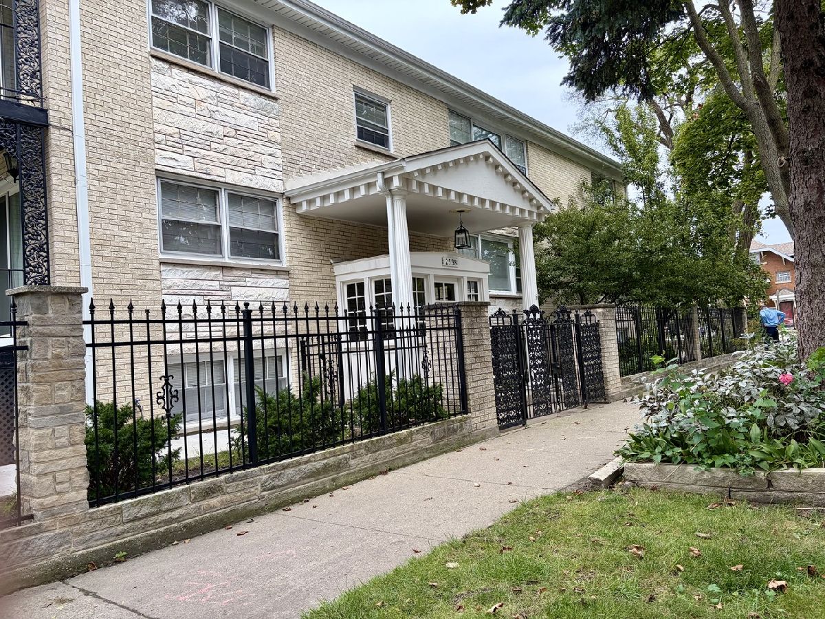  For Rent Chicago Illinois, 2538 Arthur