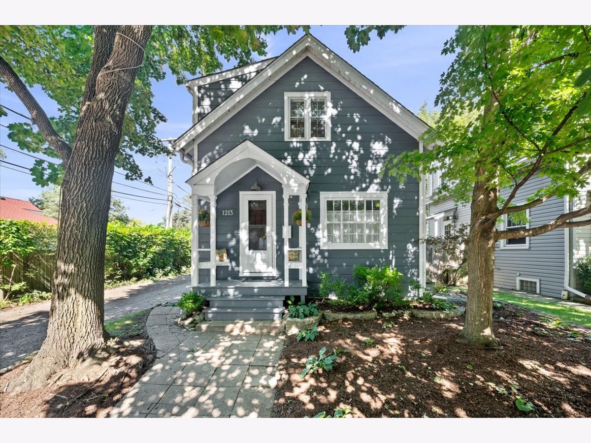  For Sale Evanston Illinois, 1213 Oakton Street