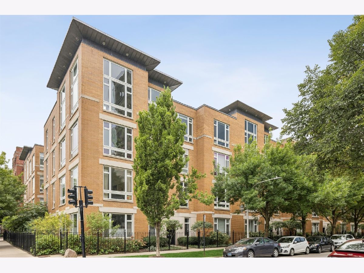  For Sale Chicago Illinois, 1005 Buena Avenue