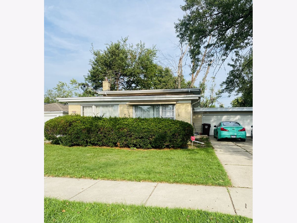  For Sale Chicago Heights Illinois, 145 Grace Lane