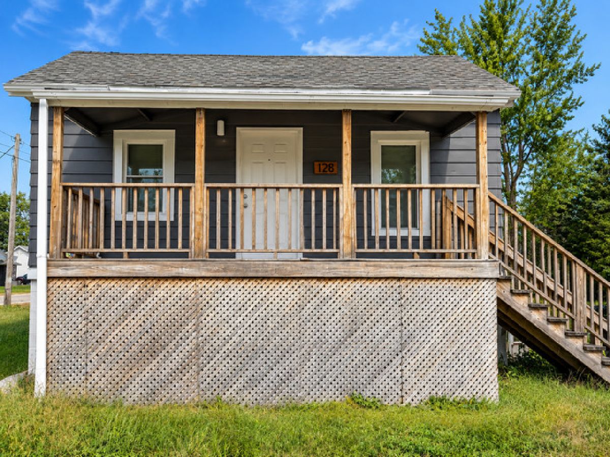  For Sale Watseka Illinois, 128 North Street