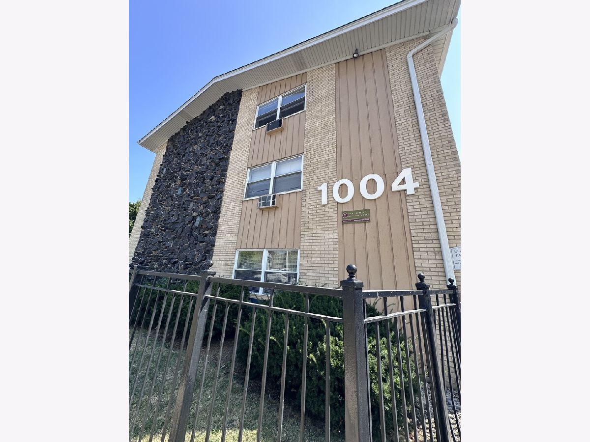  For Rent Forest Park Illinois, 1004 Des Plaines