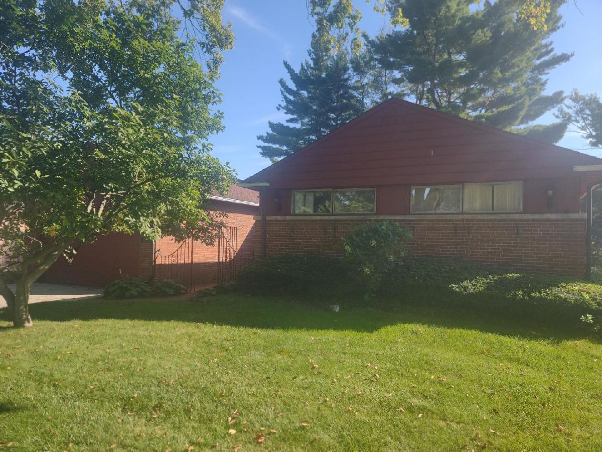 Homes Sold We Go Park Mount Prospect Illinois, 818 Dresser
