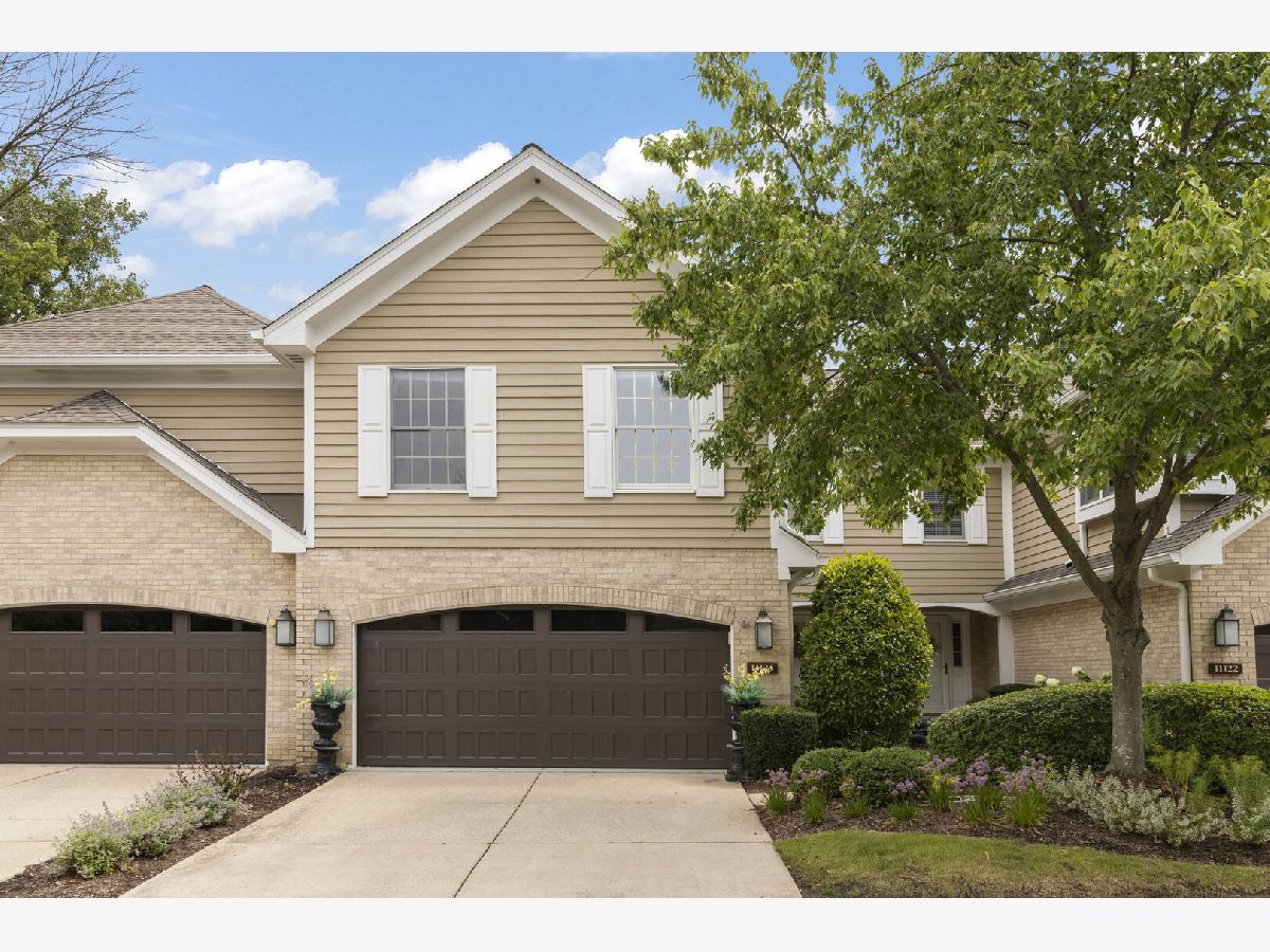  For Sale Indian Head Park Illinois, 11124 Indian Woods Drive
