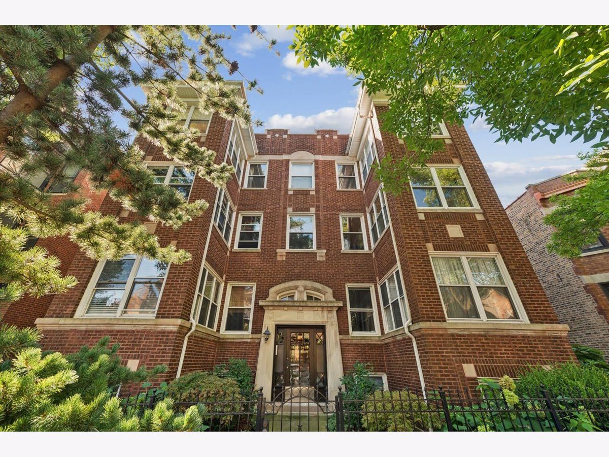 Condos & Townhomes & Homes For Sale Andersonville Chicago Illinois, 1455 Rascher Avenue