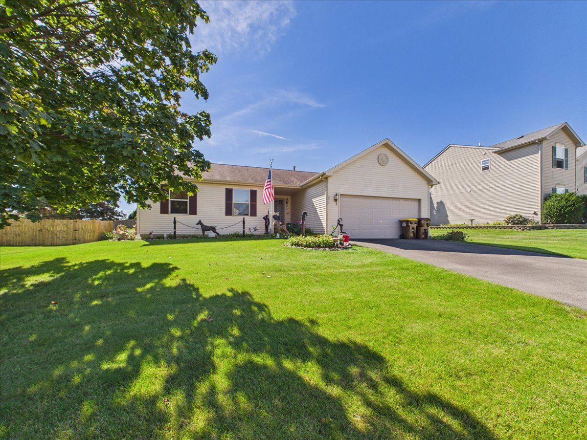  For Sale Belvidere Illinois, 2317 Westfield Lane