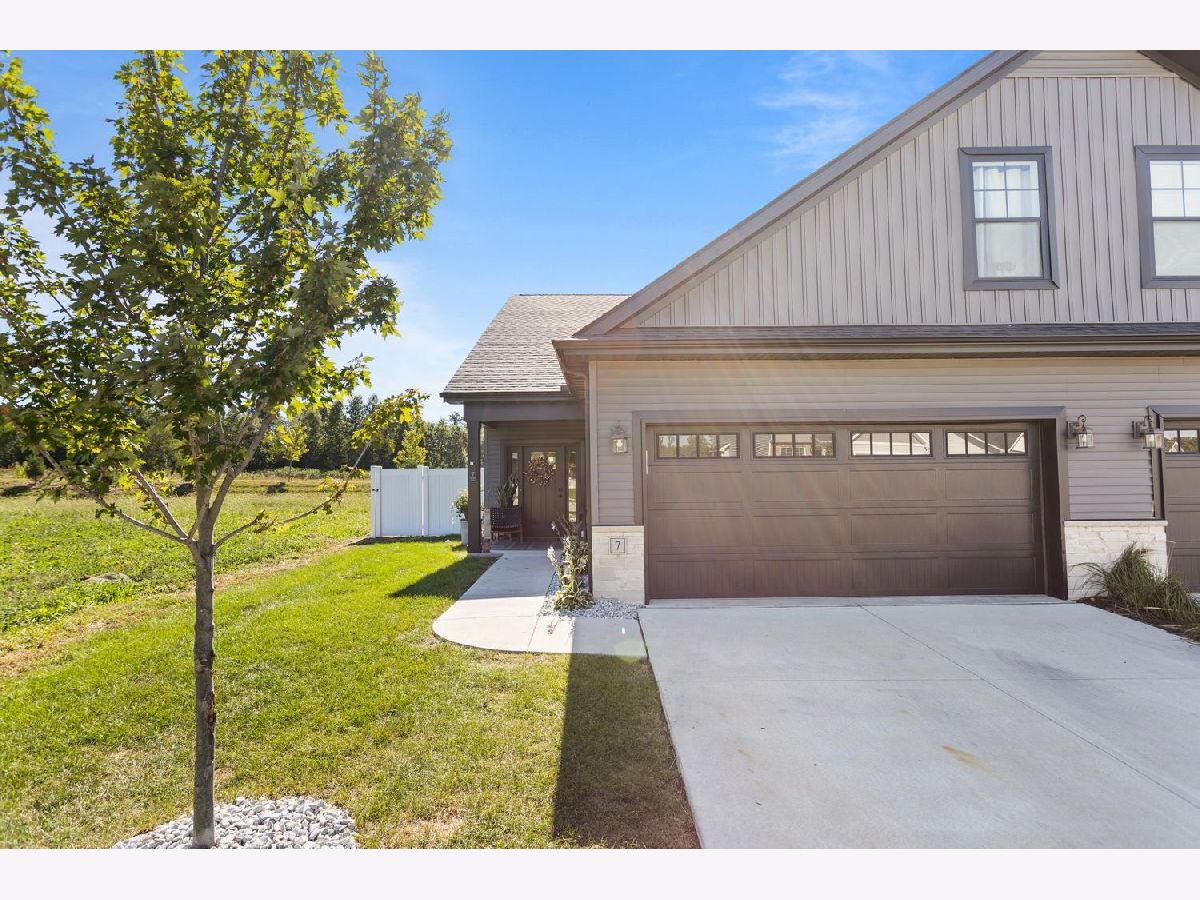  For Sale Monticello Illinois, 7 Prairie Trail