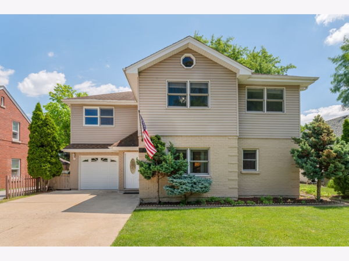  For Rent La Grange Illinois, 641 8th
