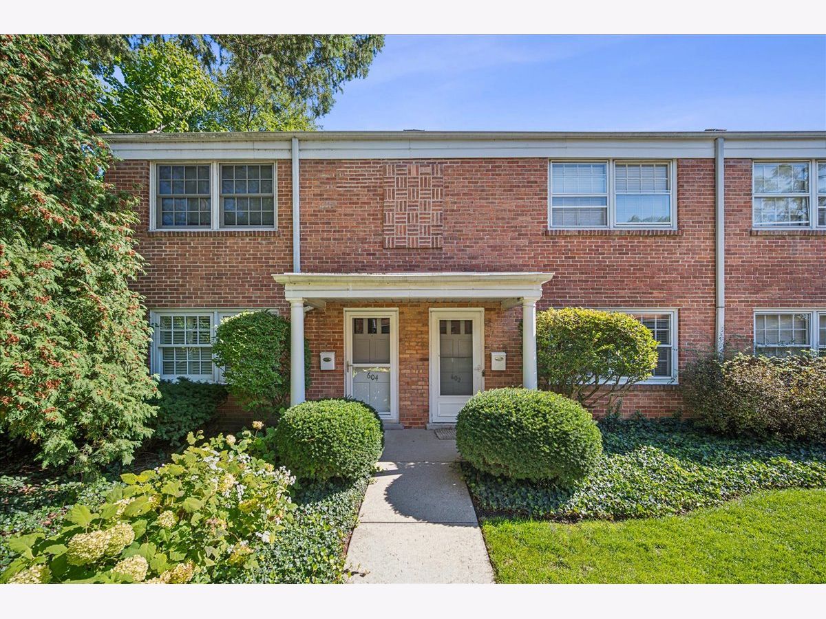 For Sale Winnetka Illinois, 602 Lincoln Avenue