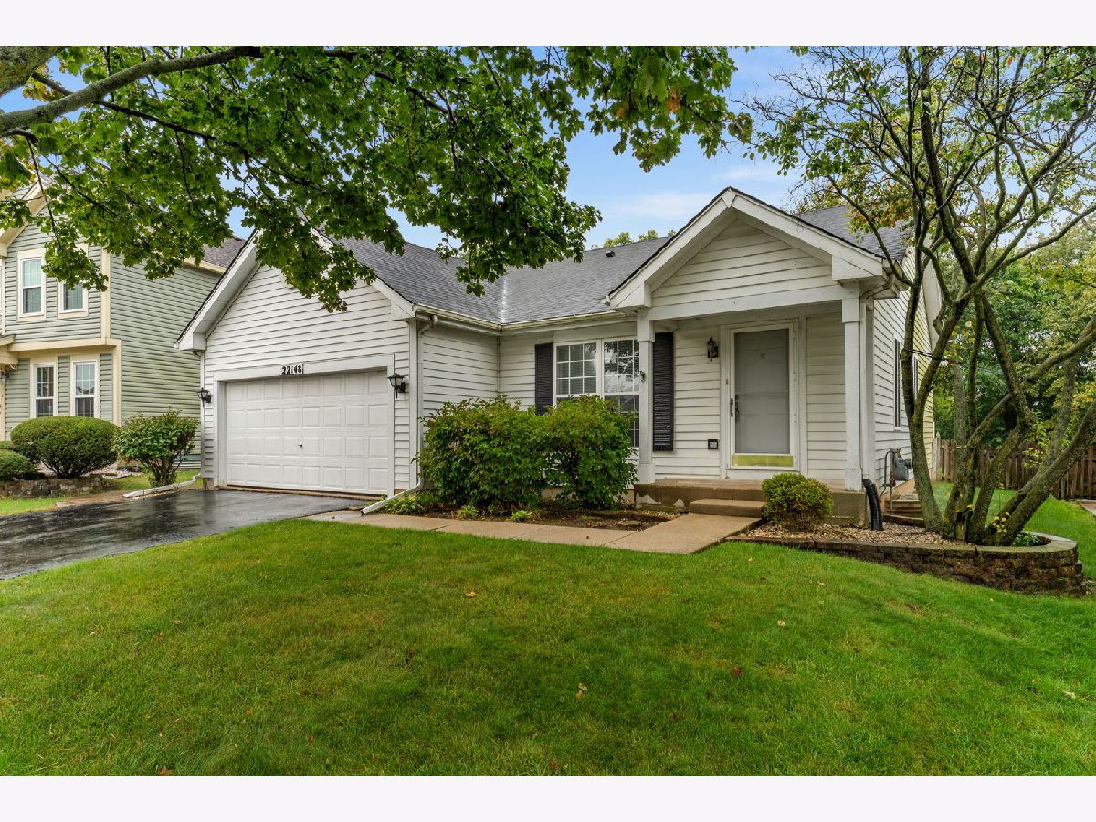 Homes & Townhomes For Sale Lakewood Falls Plainfield Illinois, 22148 Plymouth Circle