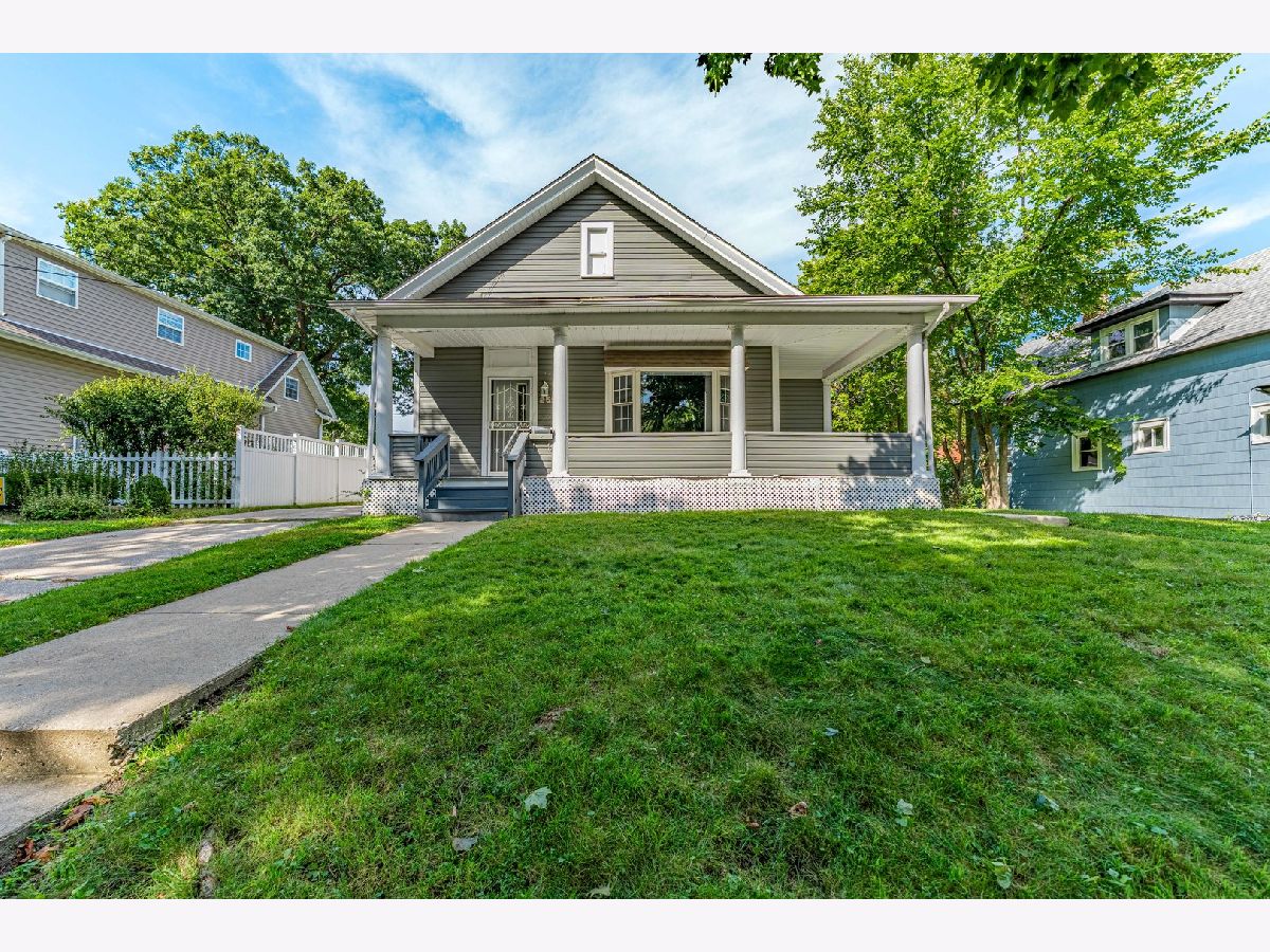  For Sale Blue Island Illinois, 2520 Walnut Street