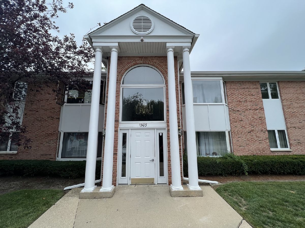 For Rent Libertyville Illinois, 1503 Milwaukee