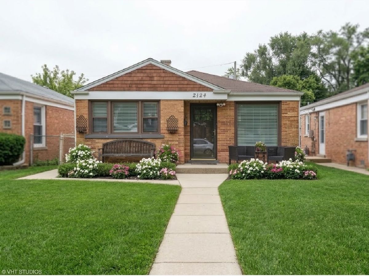  For Sale Evanston Illinois, 2124 Seward Street