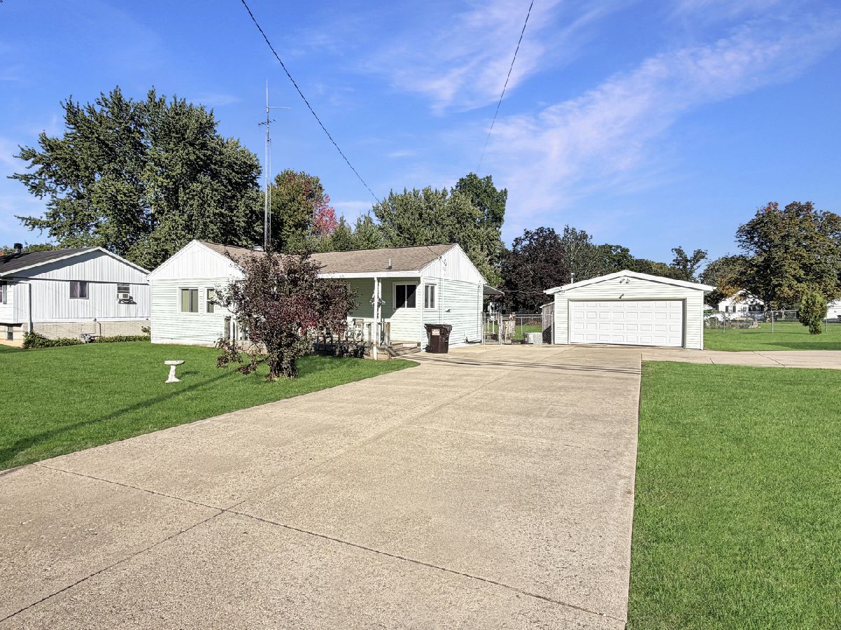  For Sale Freeport Illinois, 731 Waddell Avenue
