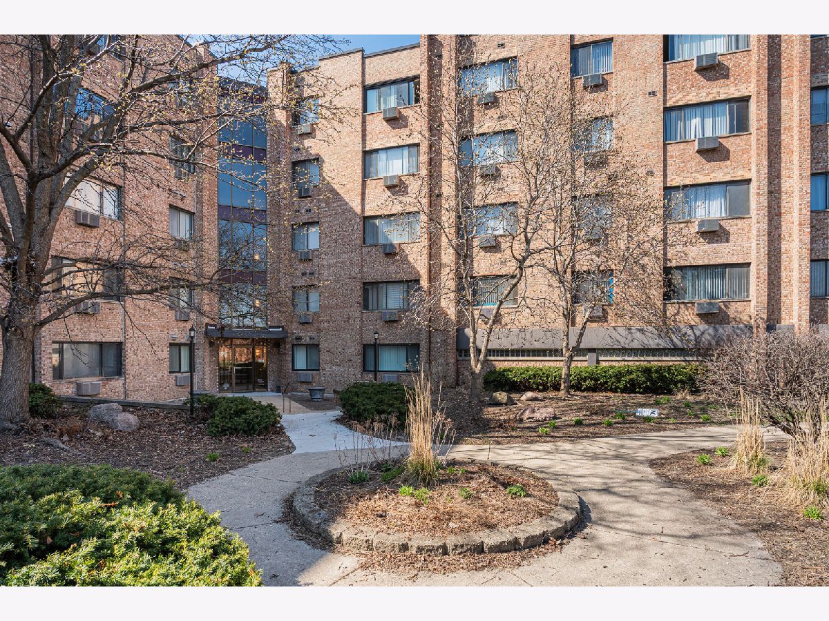 Rented Chicago Illinois, 5358 Cumberland