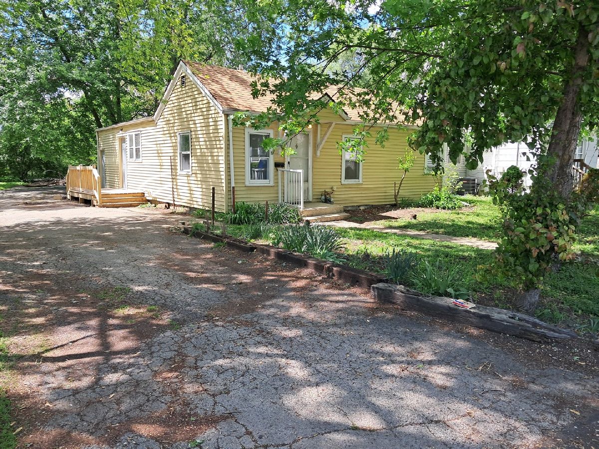 For Sale Joliet Illinois, 21 Wilson Avenue
