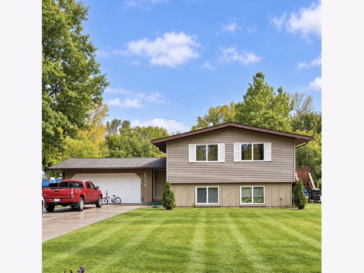  For Sale Belvidere Illinois, 8724 Quail Drive