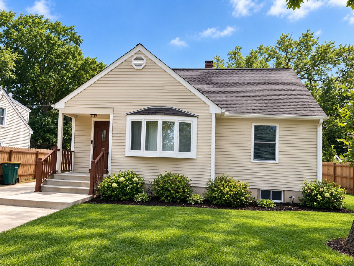  For Sale Lake Zurich Illinois, 23210 Lone Tree Lane