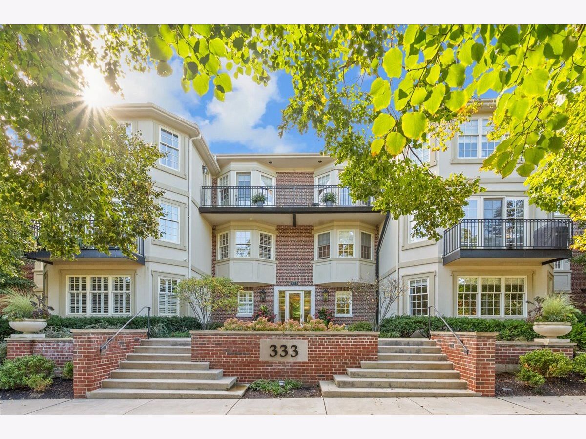  For Sale Lake Forest Illinois, 333 Westminster Road