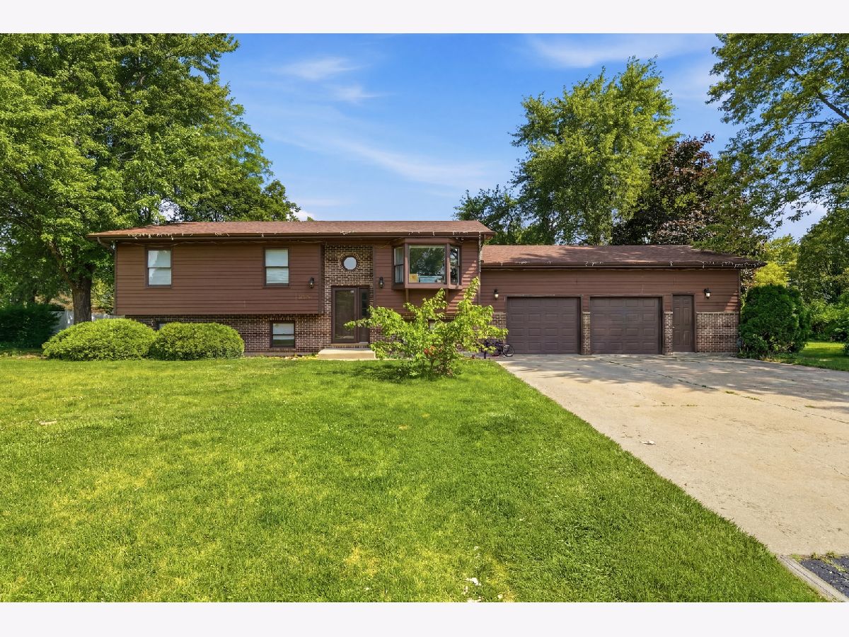  For Sale Zion Illinois, 13080 28th Street