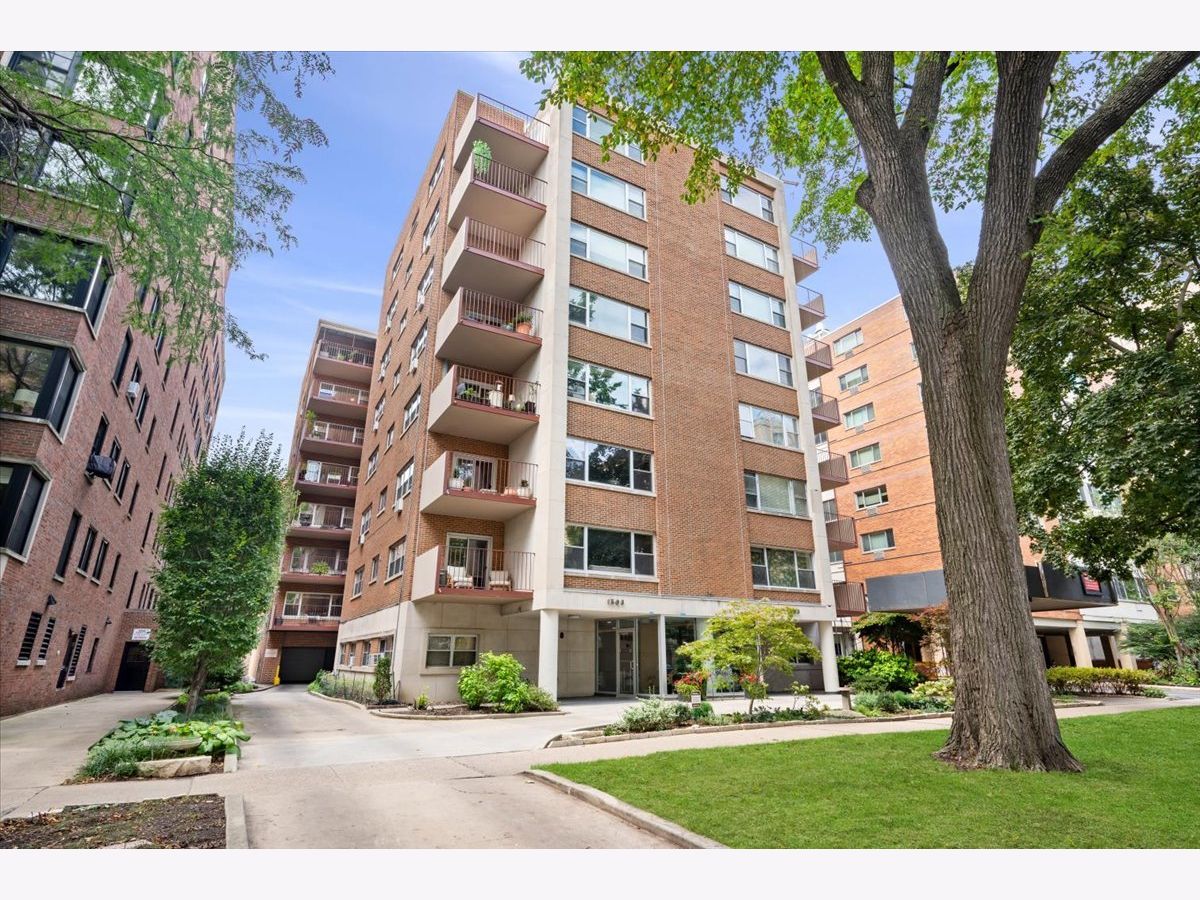  For Sale Evanston Illinois, 1508 Hinman Avenue