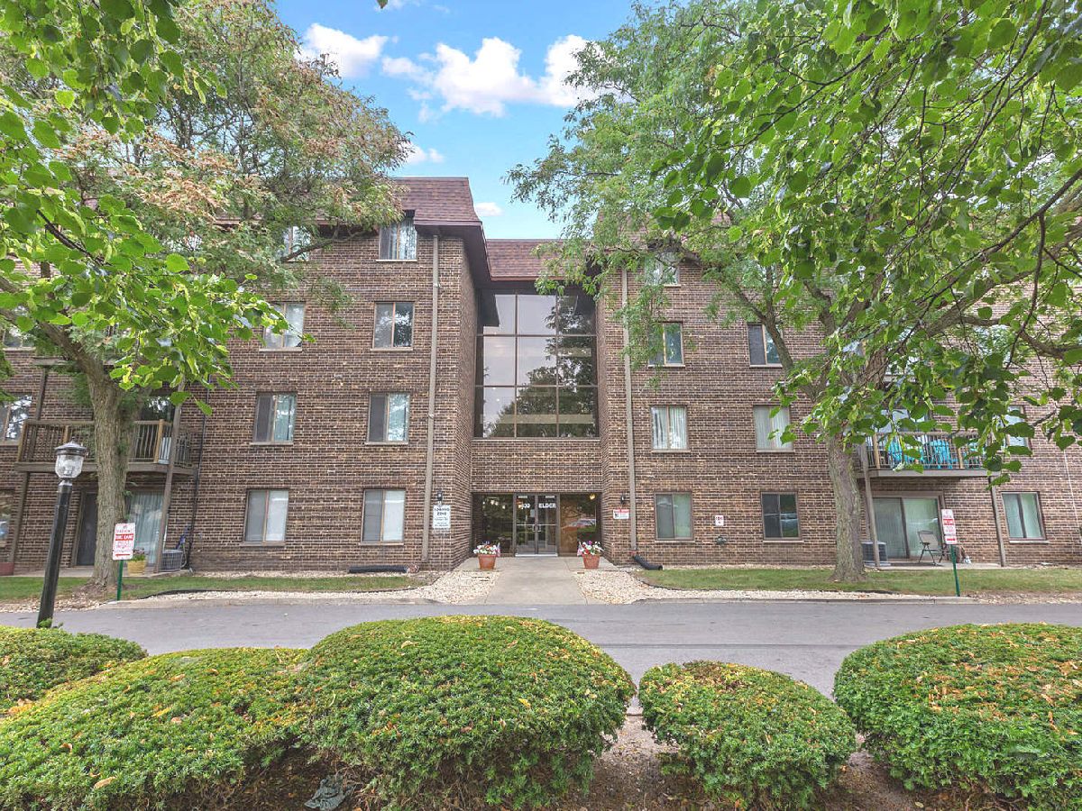  For Sale Homewood Illinois, 830 Elder Road