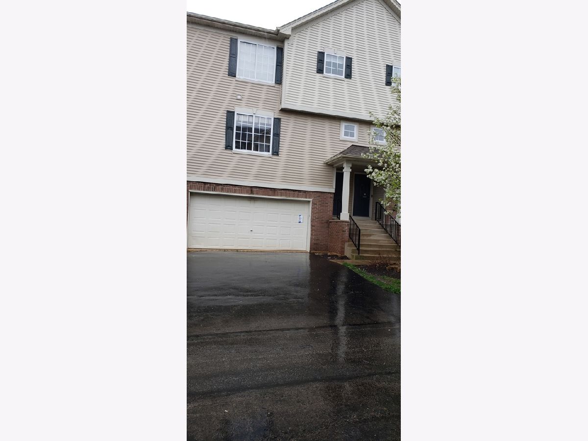  For Rent Aurora Illinois, 1837 Indian Hill