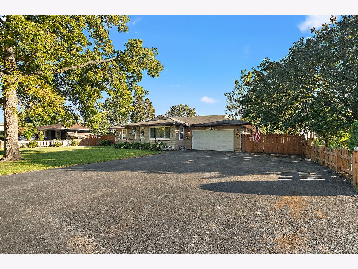 Homes For Sale Maryville Lockport Illinois, 901 1st Street