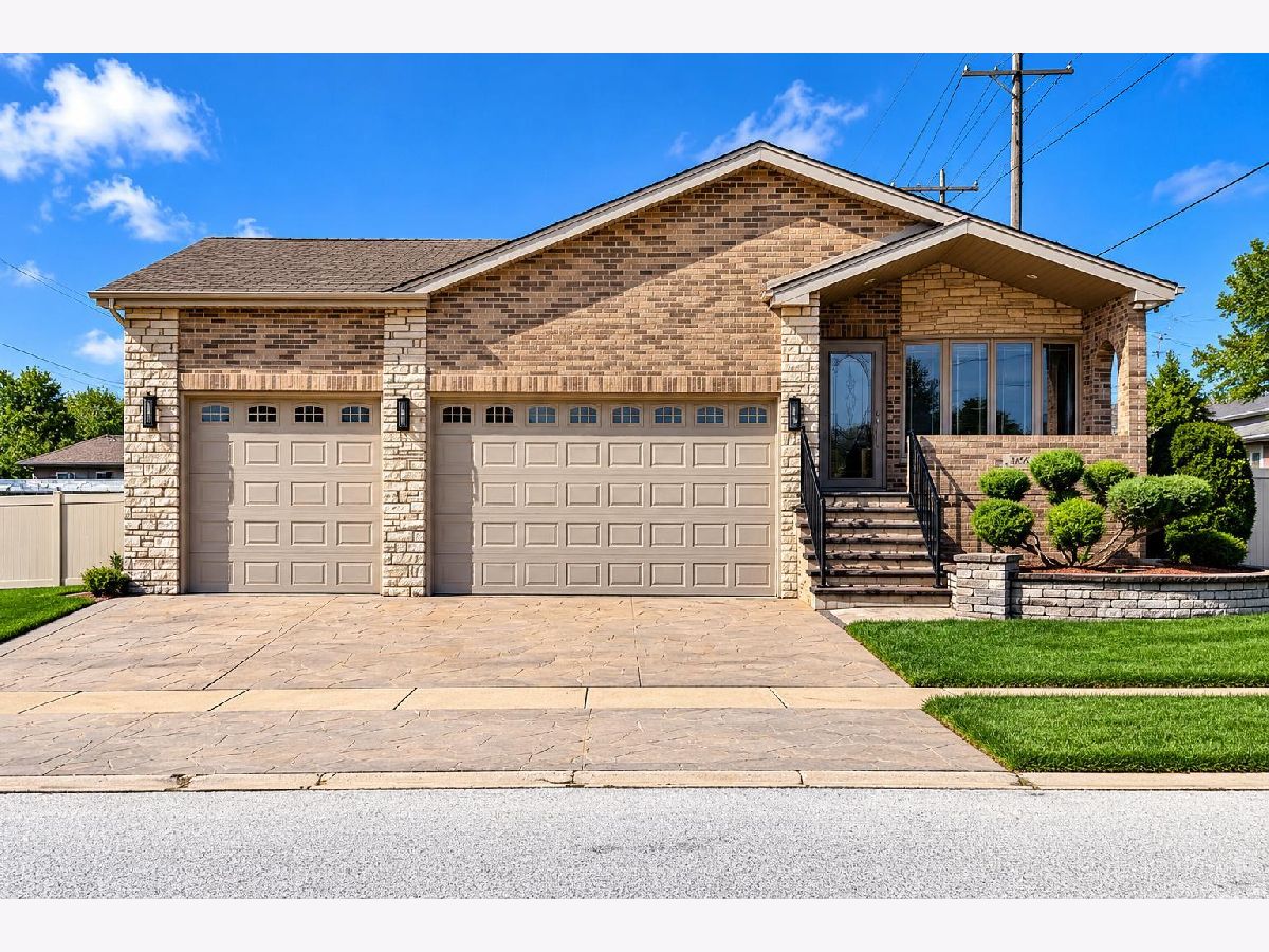 For Sale Calumet City Illinois, 268 Marquette Avenue