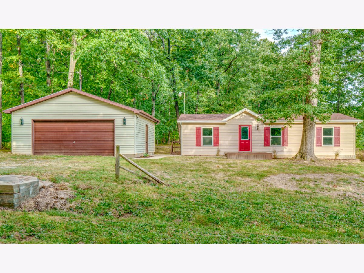  For Sale Woodlawn Illinois, 12348 Ring Lane