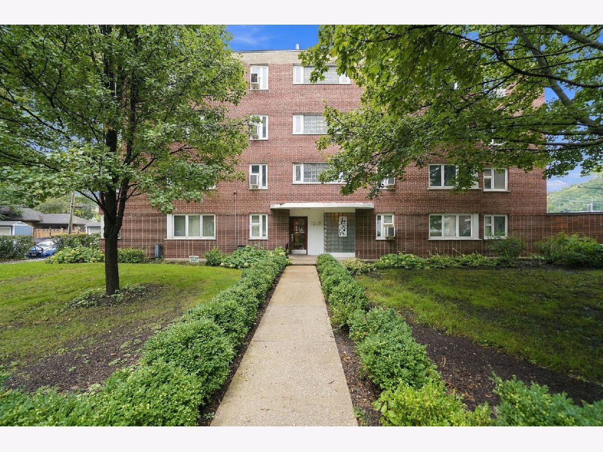  For Sale River Forest Illinois, 7208 Oak Avenue