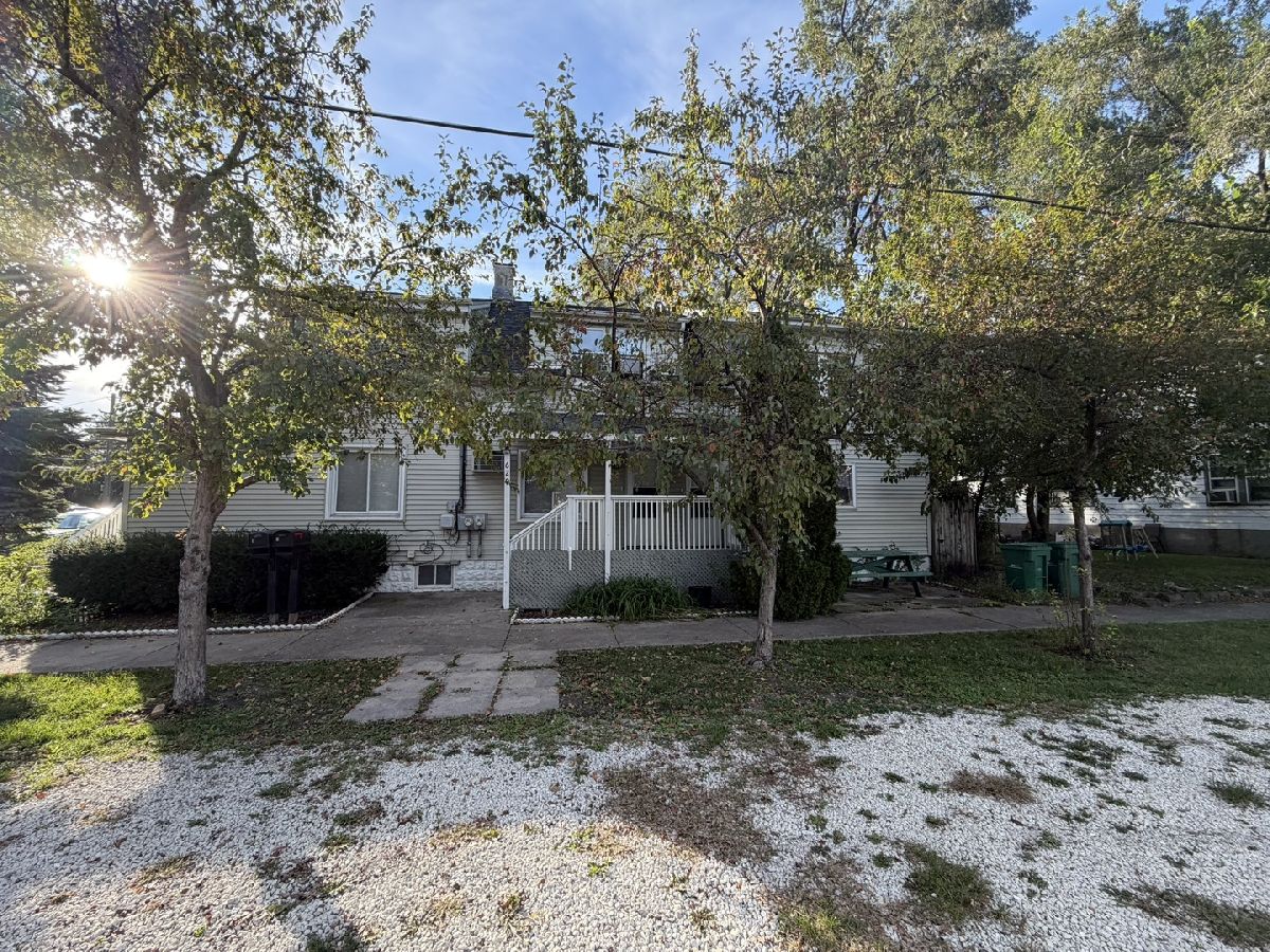  Rented Lockport Illinois, 629 Clinton