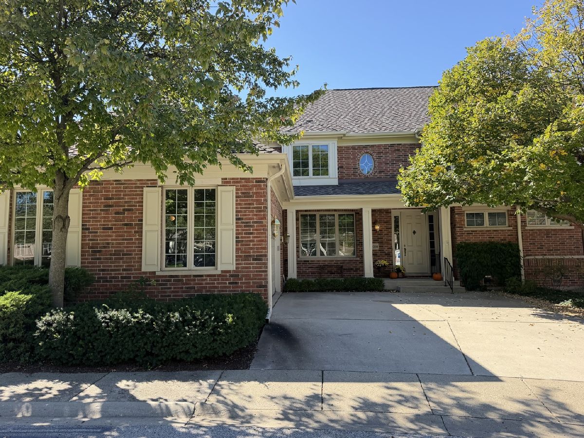  For Sale Northbrook Illinois, 2060 Claridge Court