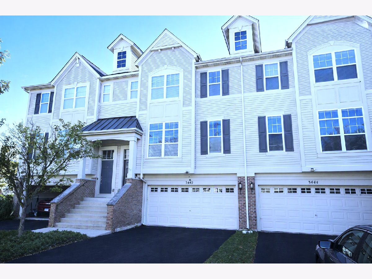 Townhomes For Rent Yorkshire Square Aurora Illinois, 3442 Bradbury