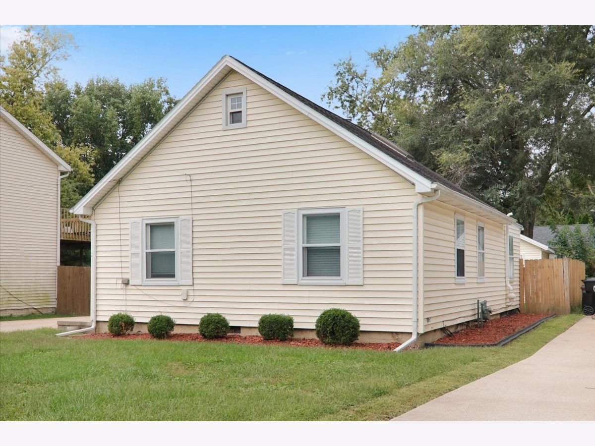  For Sale Normal Illinois, 211 Coolidge Street
