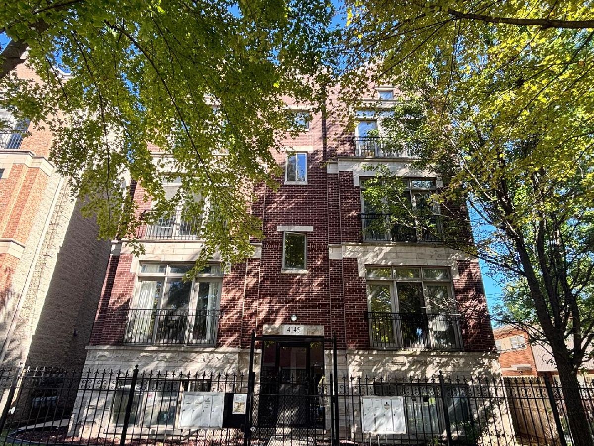  Rented Chicago Illinois, 4145 Wabash
