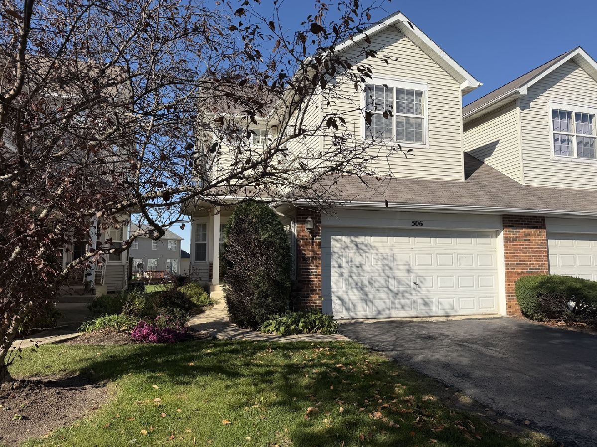 Townhomes & Homes For Rent Marquette Landing Romeoville Illinois, 506 Le Moyne